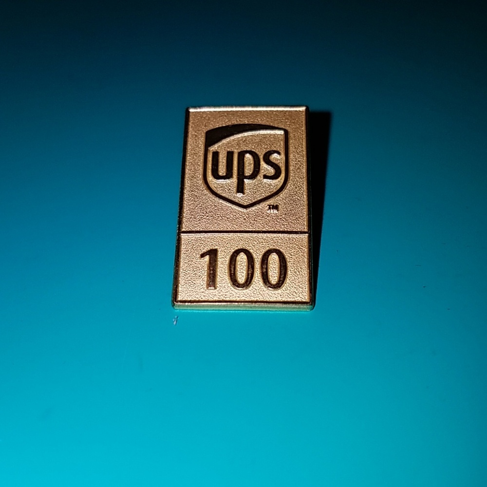 UPS Vintage 100 yrs Gold Pin
